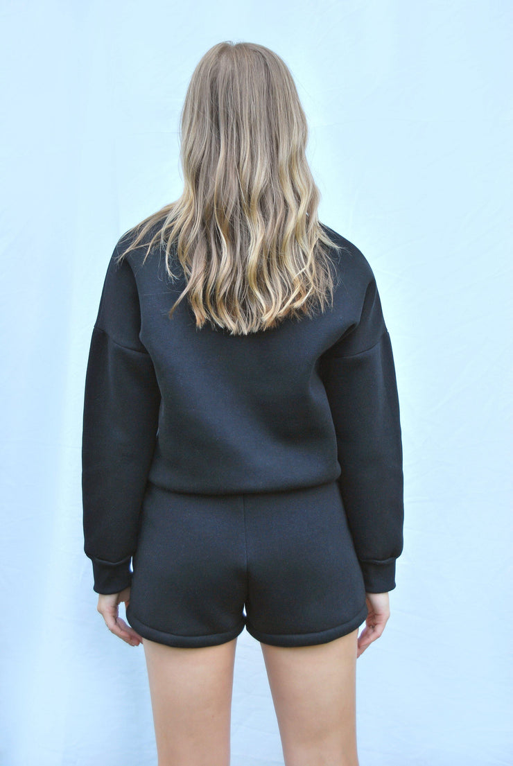 Moment Sweatshirt Black